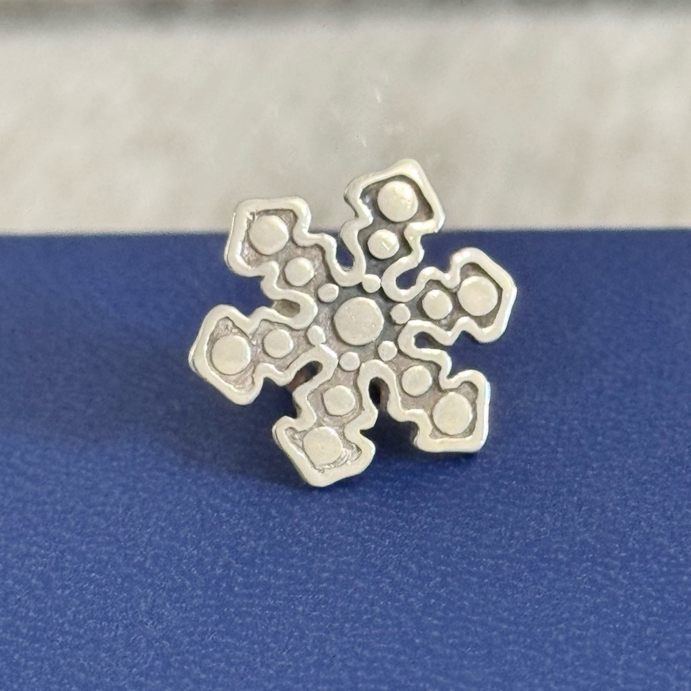 John Hardy .925 Sterling Silver 2004 Snowflake Pin / Tie Tac